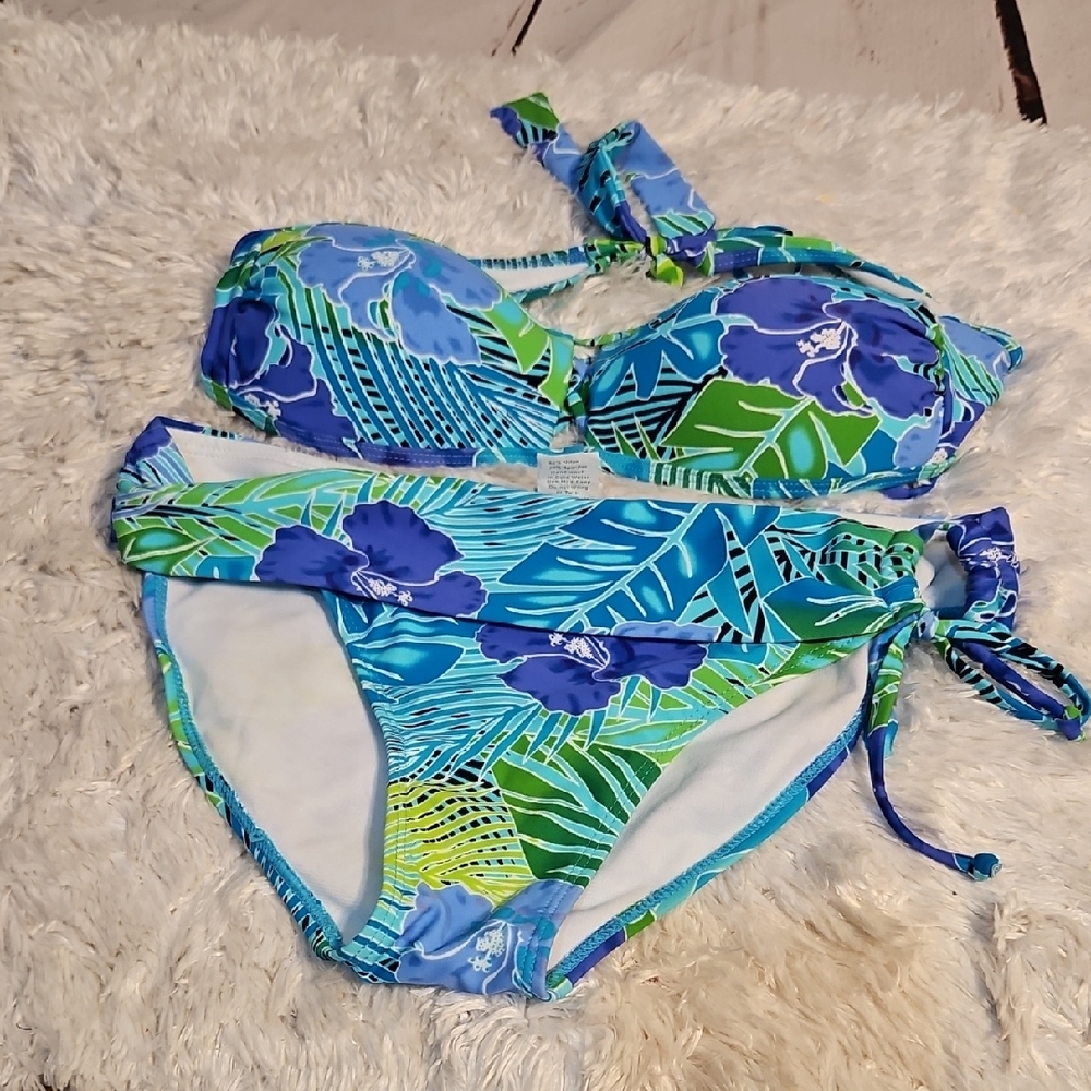 Vibrant Blue and Green Tropical Bikini Swimwear
